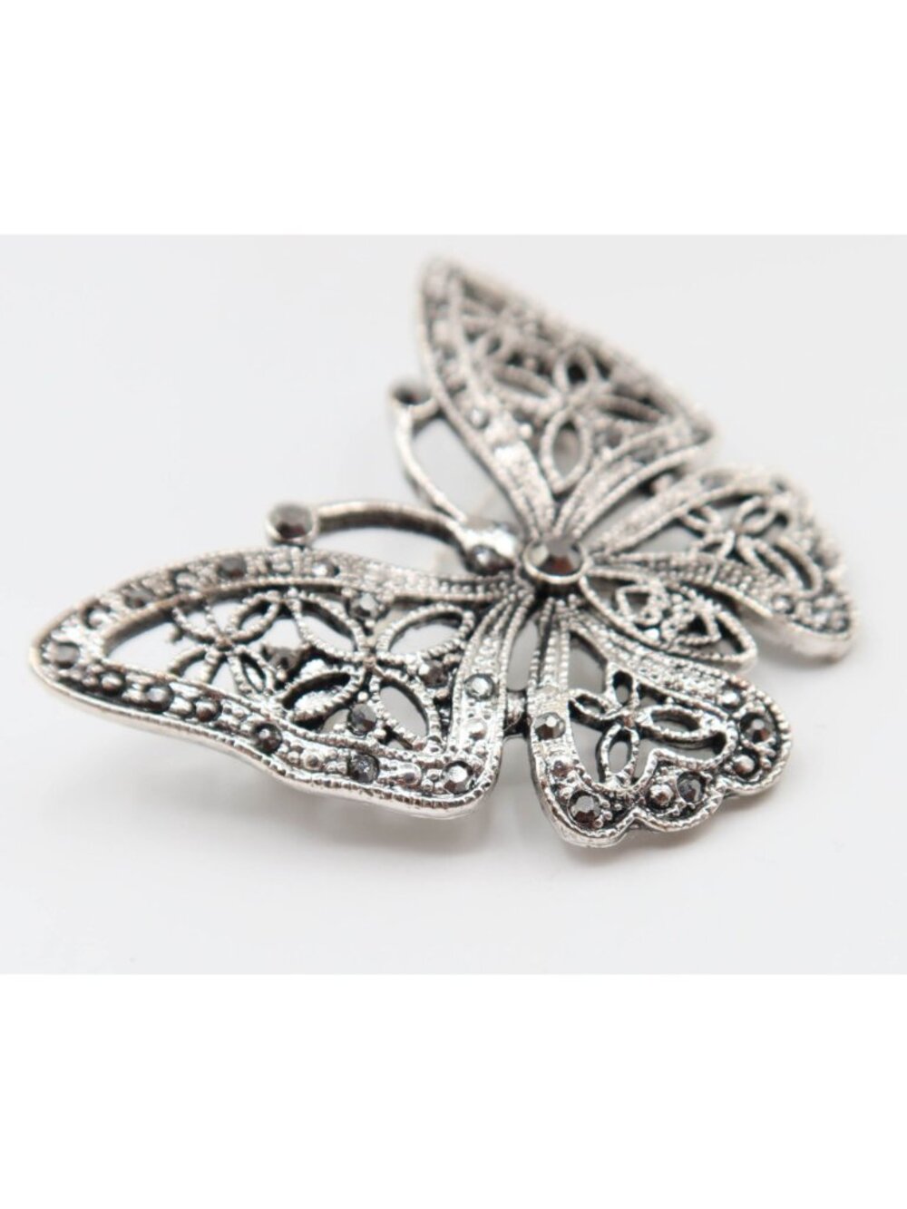 Marcasite & Silver Tone Butterfly Brooch Contemporary Fashion Unsigned 1.75"x1.5 - Picture 2 of 5
